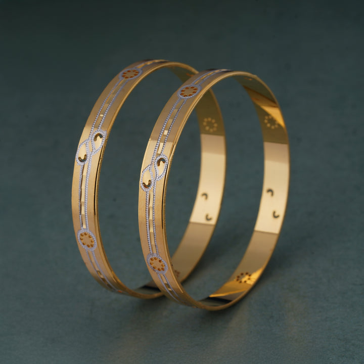 The MoreePork Women's 24 Carat Gold-Plated, Brass Radiant Rounds Bangles Set for Daily Wear, Parties, Weddings & Festivals.